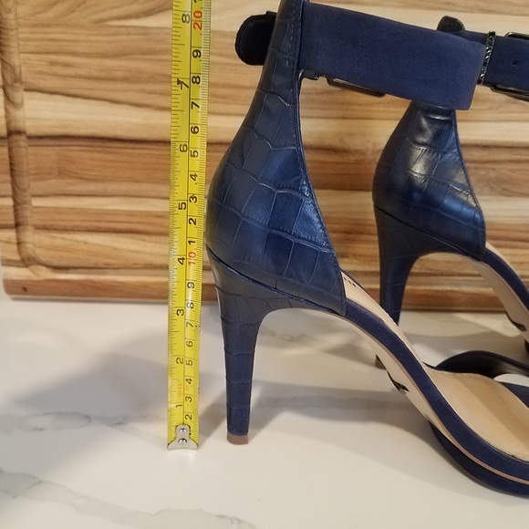 Gianni Bini High Heels Suede Strap Color Blue Size 8.5 - Picture 8 of 15
